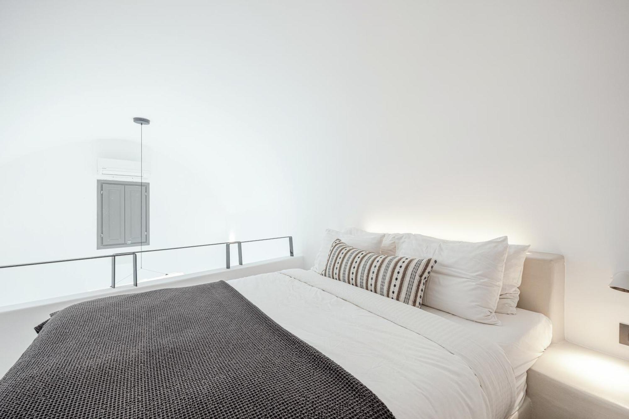 Ikies Santorini Hotell Oia Exteriör bild